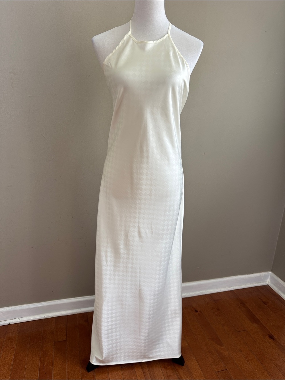 Revolve House of Harlow 1960 Halter Low Back Ivory Maxi Satin Dress Size S NWT - Picture 6 of 11
